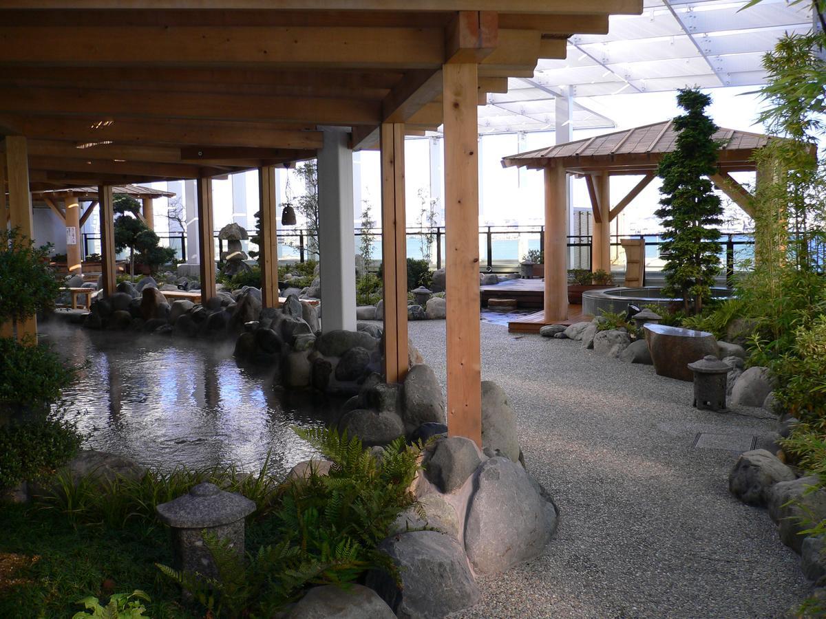 Yokohama Minatomirai Manyo Club Hotel 4*