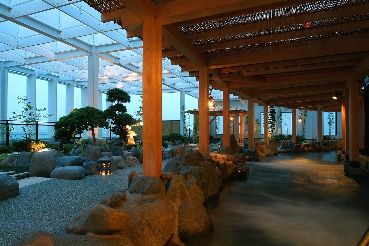 Yokohama Minatomirai Manyo Club 4*