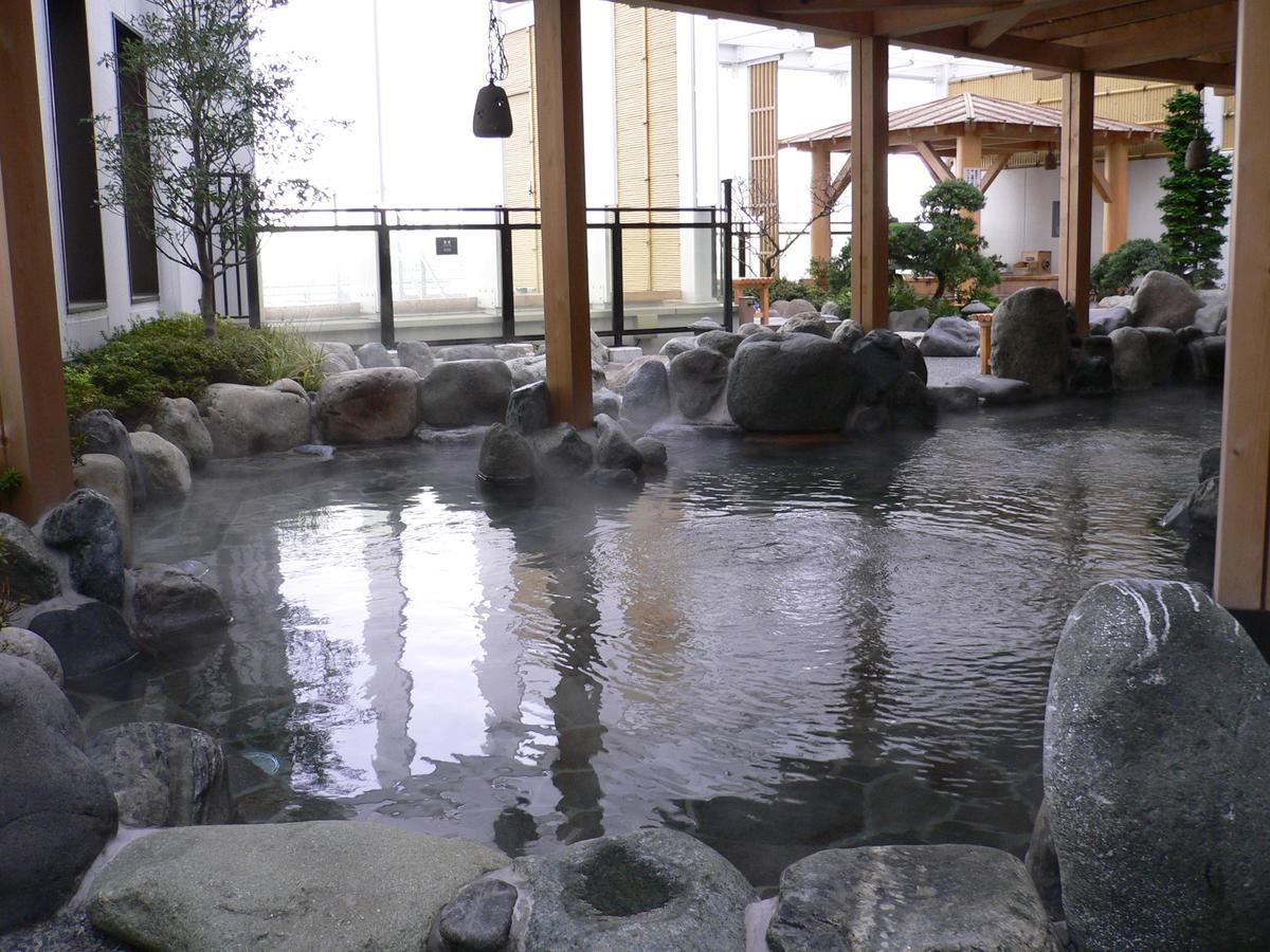 Yokohama Minatomirai Manyo Club Hotel 4*